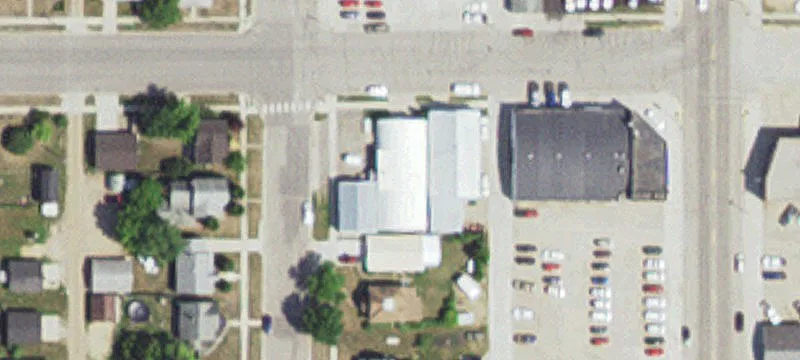 109 3rd SW St
