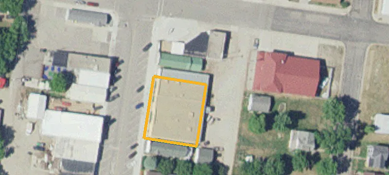 135 Main St