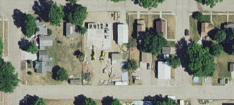 140 Ronning Ave
