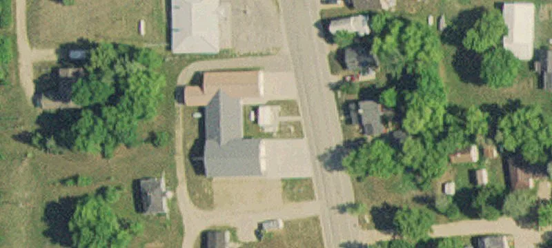 110 Manninen Ave