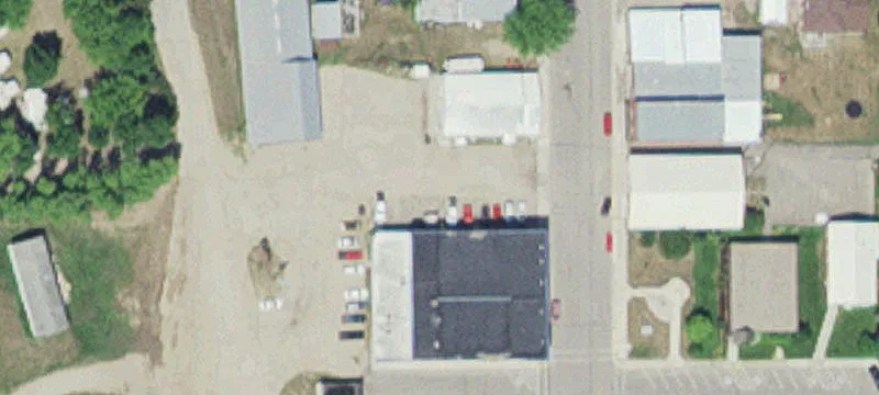 205 2nd NW Ave