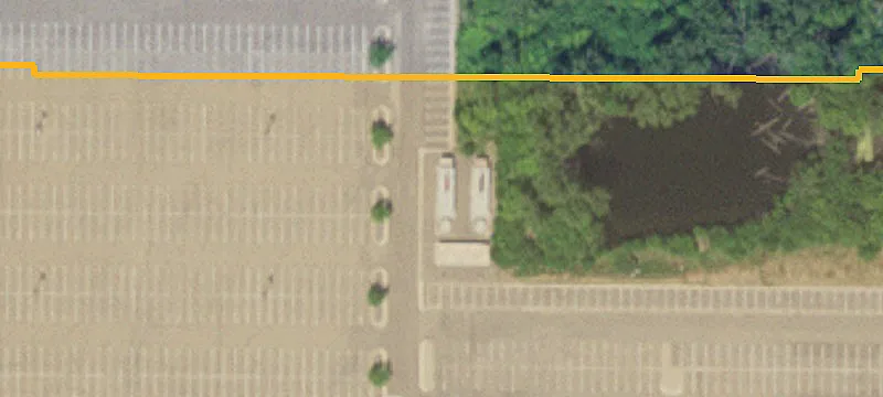751 Douglas N Dr