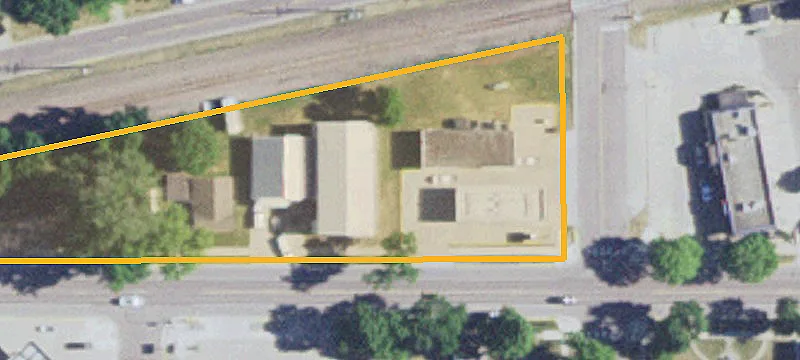 416 Main W St