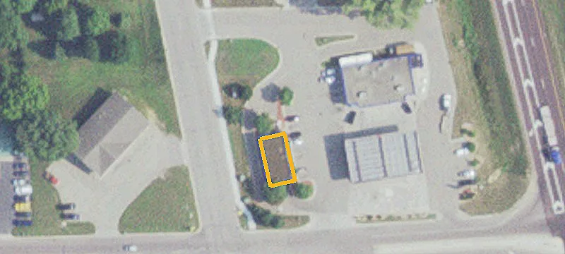 221 Saint Julien St