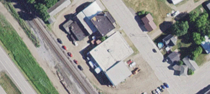 209 1st N St