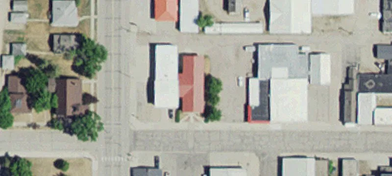 241 Snelling Ave