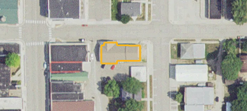 15 Division St