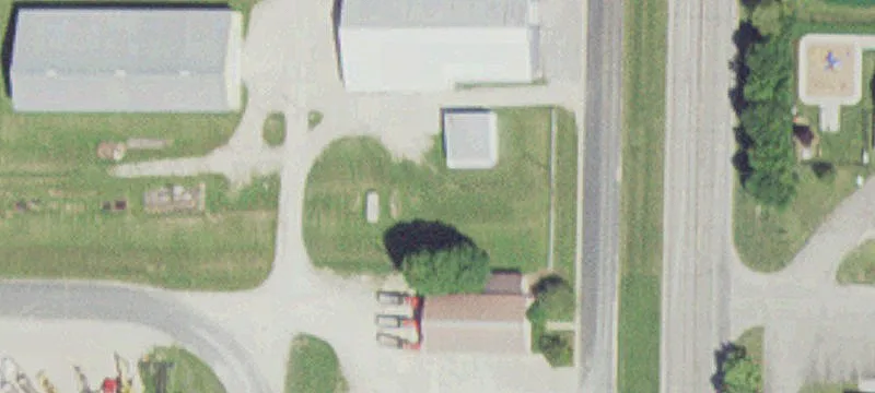 735 Main N Ave