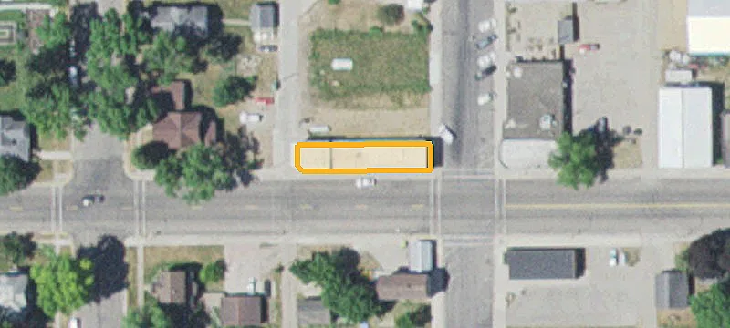 106 4th N St