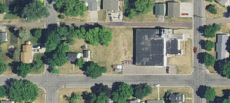 621 Plum St