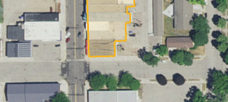 303 Main N St