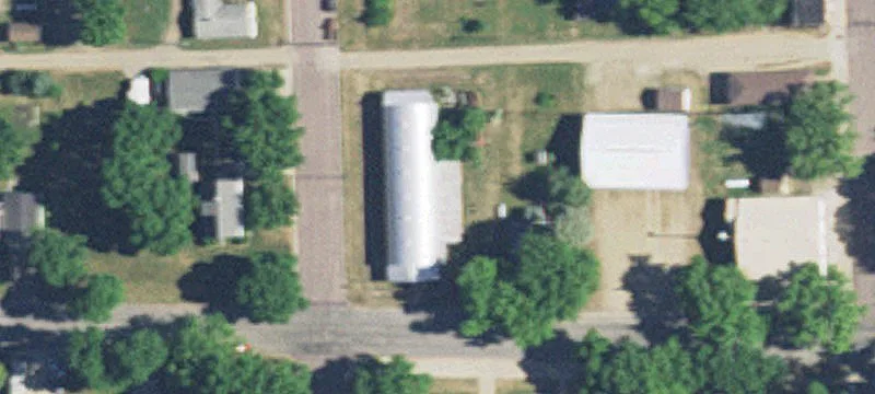 211 3rd E Ave