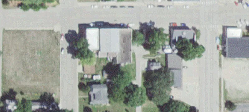 5 5th W St