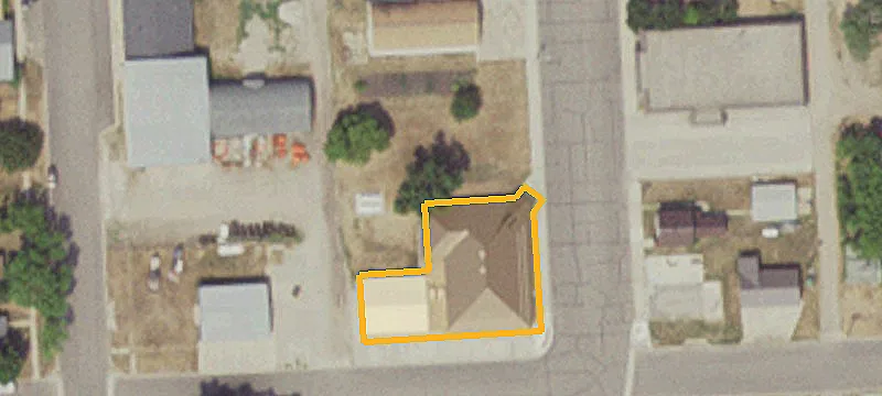 345 2nd W Ave