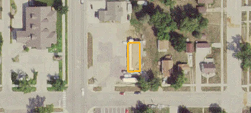 217 8th SE Ave