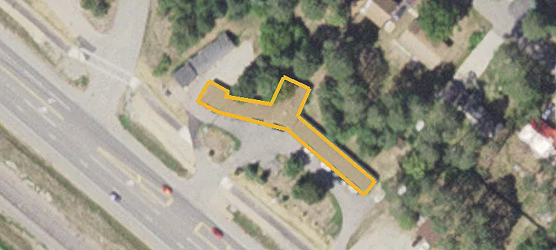 1915 Us Hwy 2nd 2