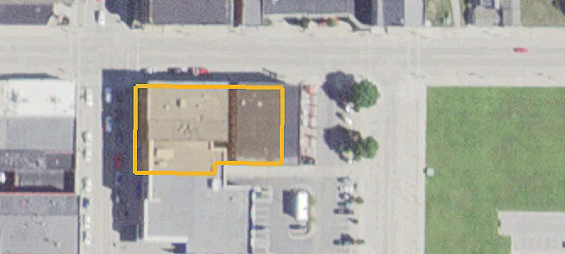 114 4th NE Ave
