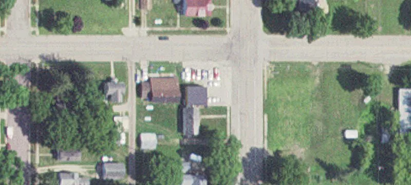 200 1st St