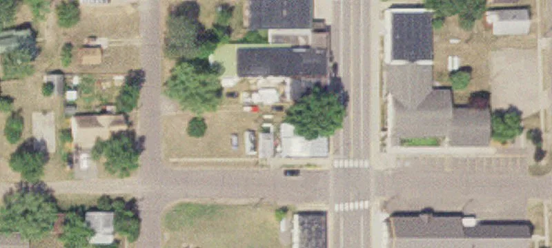 1 Maddy St
