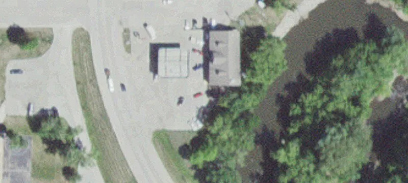 320 Main N St