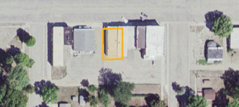 631 Main St