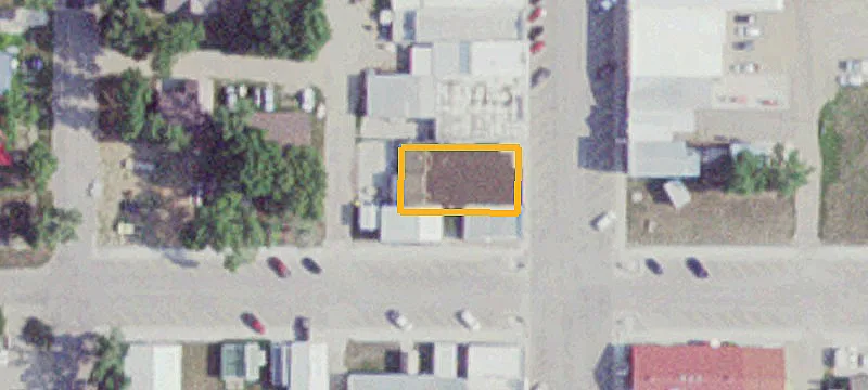 120 Main St