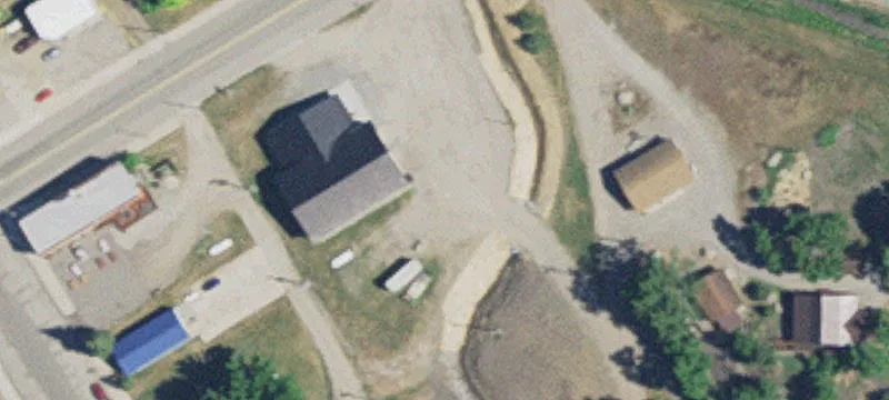 120 2nd St