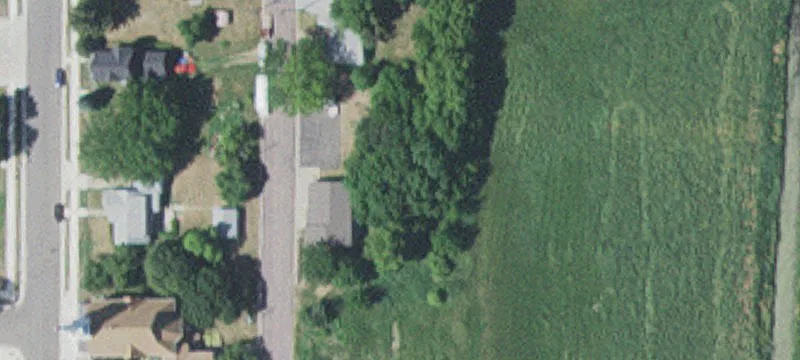307 Pleasant St