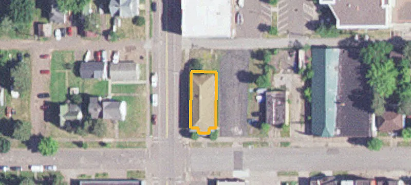 631 2nd Ave