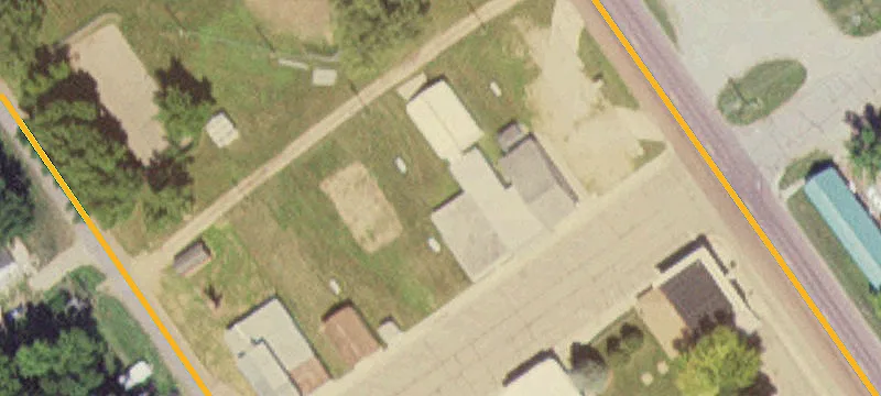 124 2nd St