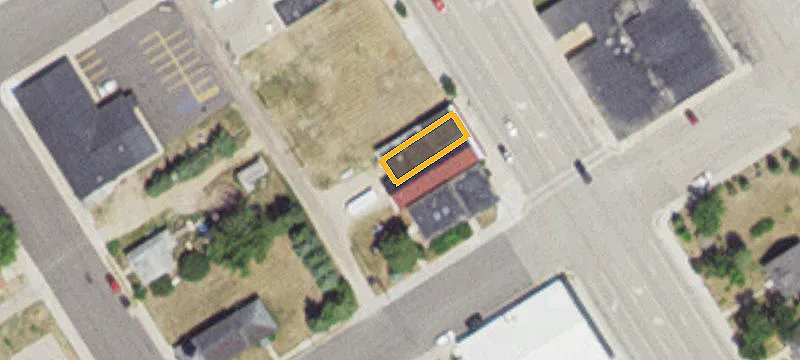 213 Main S St