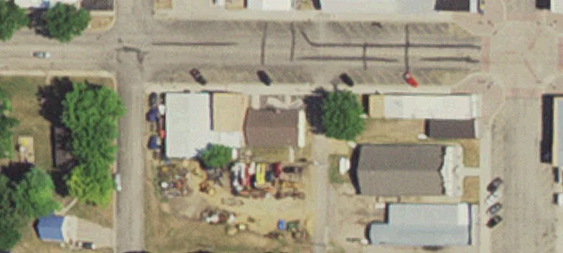 105 Benton St