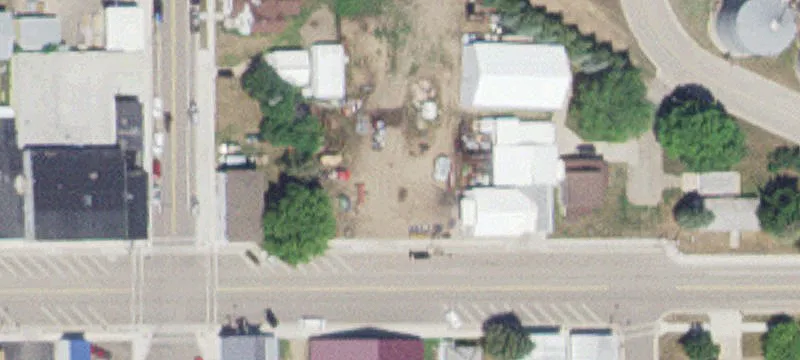 225 Main E St