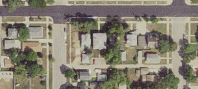218 5th SW St
