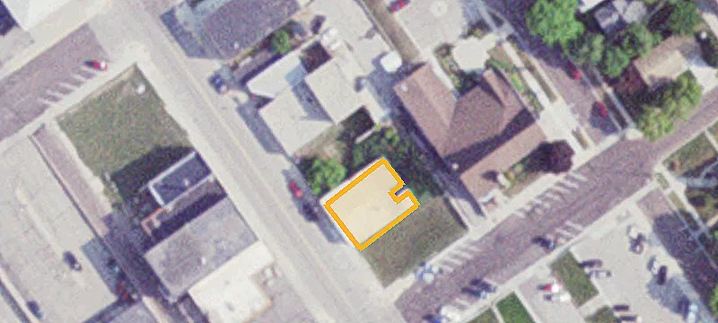 16 2nd NW St