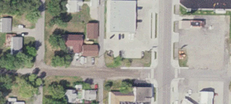 1532 2nd Ave
