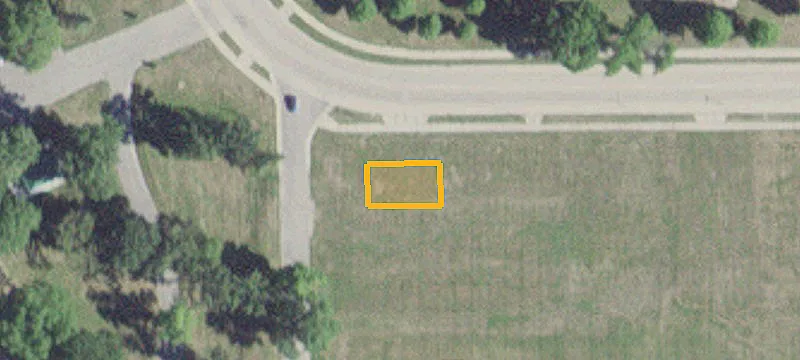 100 8th SE Ave