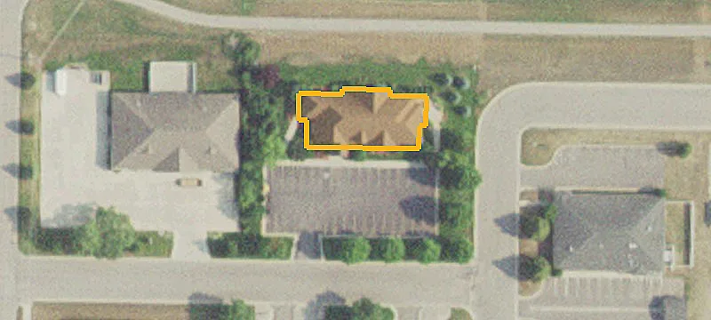 1106 Riv Rd