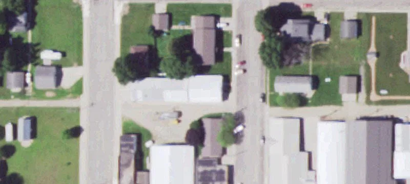 241 4th St