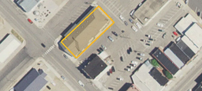 125 1st W St