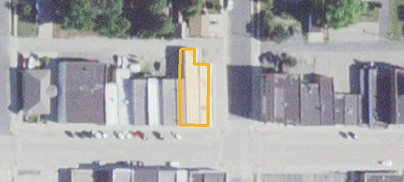 14 Main St