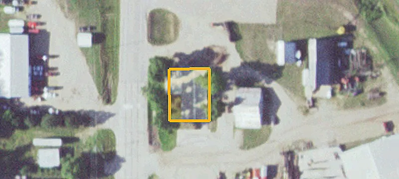 1909 Maple Ave
