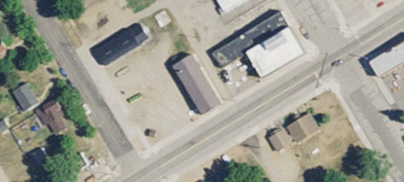 221 2nd St