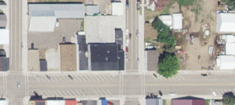 135 Main E St