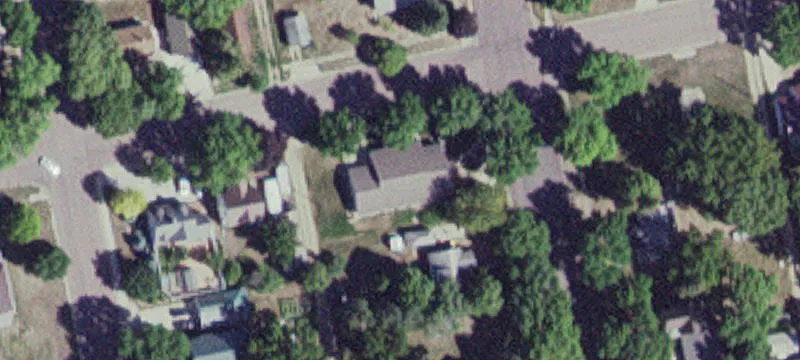 502 Main St