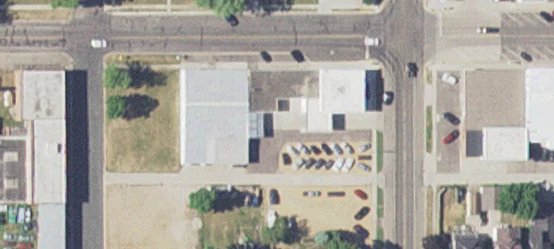 502 Main St