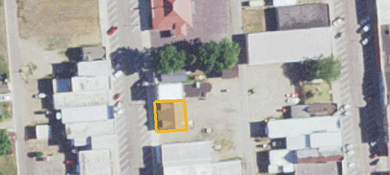 18 1st SE St