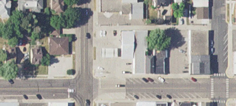 104 5th NW Ave