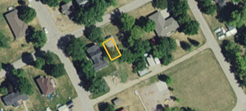 204 2nd St