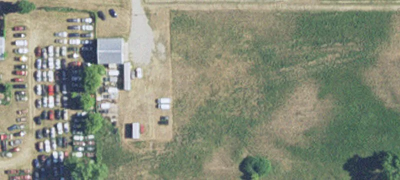 605 Pleasant E Ave